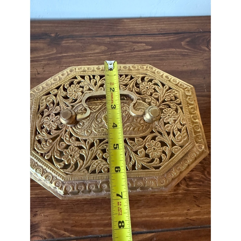 Vintage Brass Octagon Trinket Box - Ornate  Mughal Jewelry or Trinket Box - Picture 12 of 13
